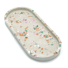 Load image into Gallery viewer, Oval Concrete Tray