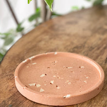 Load image into Gallery viewer, Medium Circular Tray