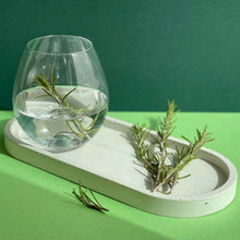 Load image into Gallery viewer, Oval Concrete Tray